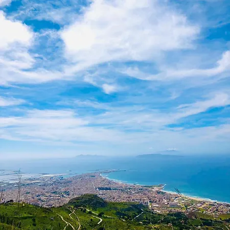 La Casa Di Desy&gio Holiday home Erice